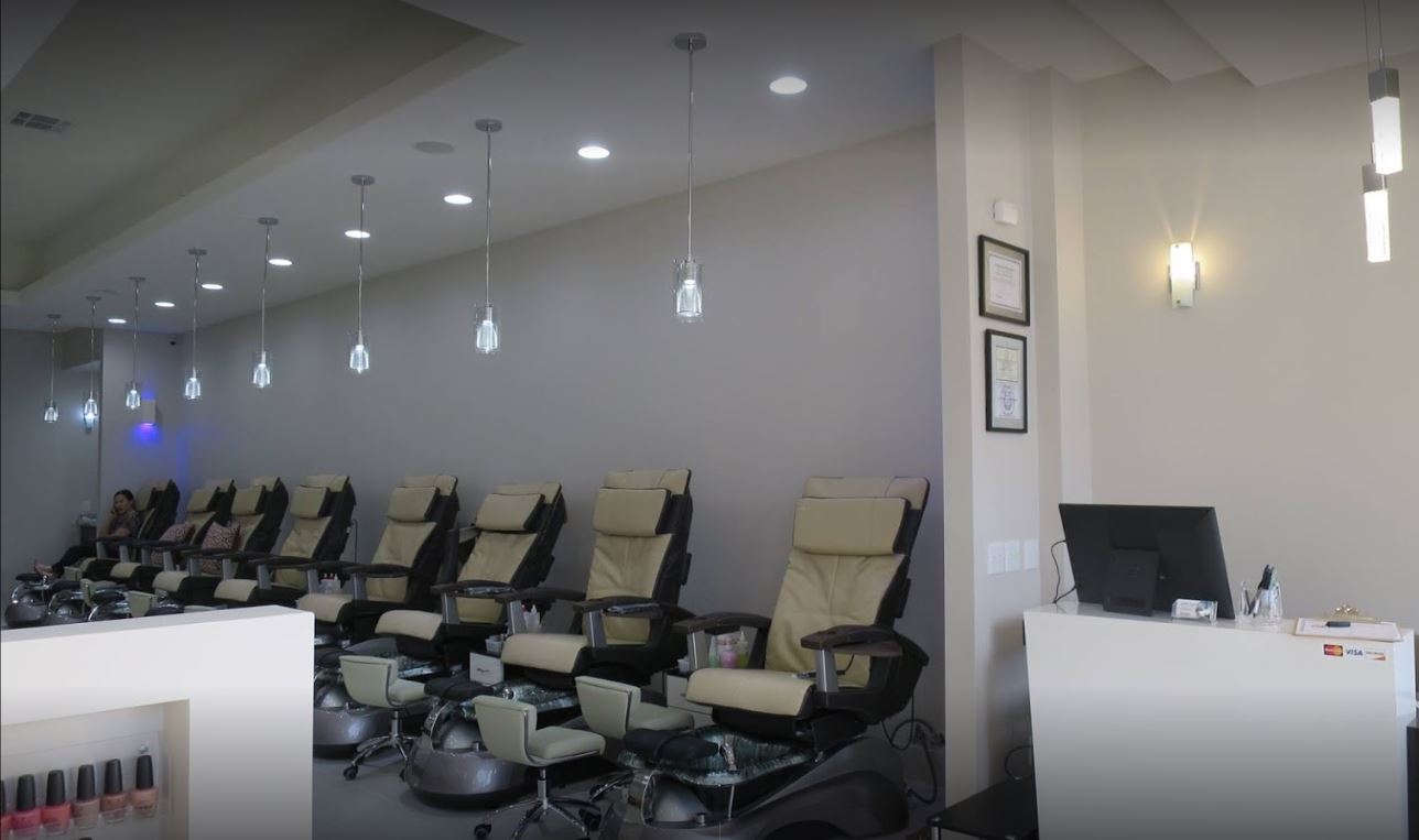 image of nail salon1